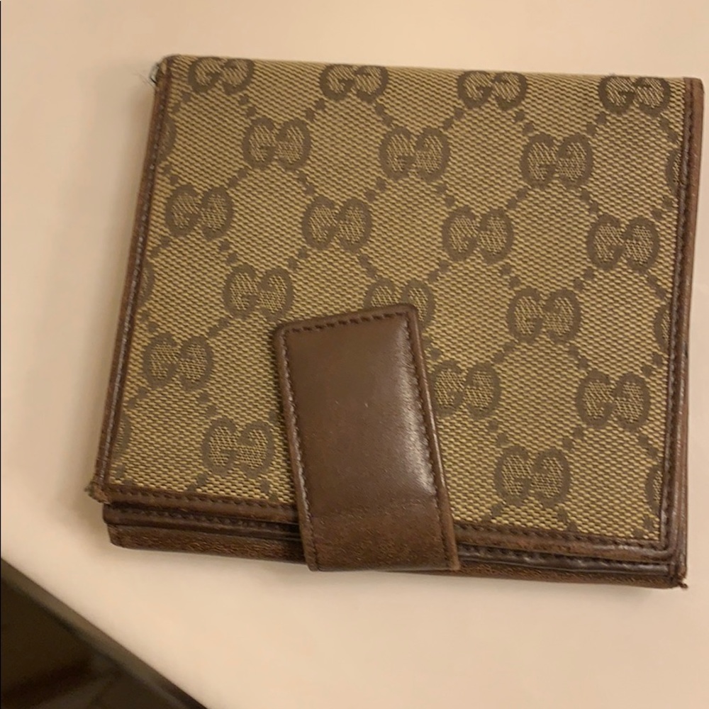 Authentic Gucci Wallet - image 6